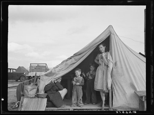 This family came to the potato harvest after the Oregon hop harvest. In FSA (Farm Security Administration) camp unit. Merrill, Klamath County, Oregon