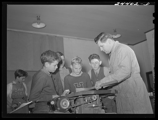 Dailey, West Virginia. December 1941. Homestead school at the Tygart Valley homesteads, a FSA (Farm Security Administration) project eleven miles southwest of Elkins, West  Virginia. A shop class. Part of the vocational training program