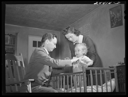 Untitled photo, possibly related to: Dr. Tabor examining Roscoe Loudin. Dailey, West Virginia