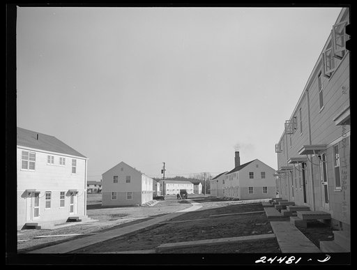 Greenbelt defense housing. Maryland
