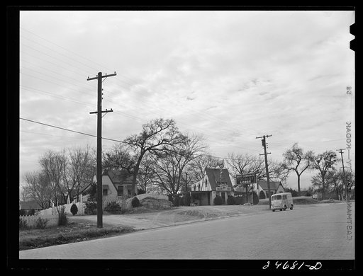 U.S. Highway 80, Texas, between Fort Worth and Dallas. Tourist court