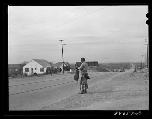 U.S. Highway 80, Texas, between Fort Worth and Dallas. Telephone linemen