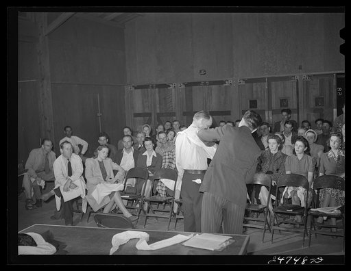 Untitled photo, possibly related to: Red Cross first aid class from Robstown meeting in community center. Robstown, Texas