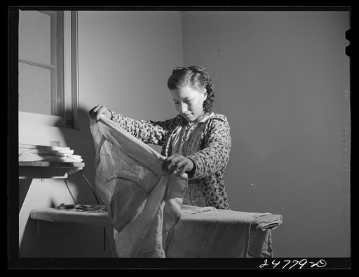 Ironing room. Robstown camp, Texas