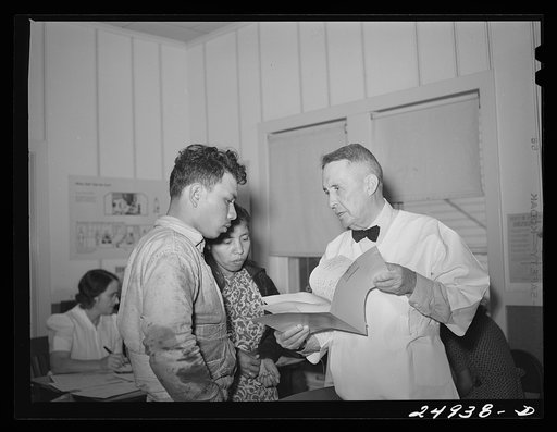 Corpus Christi, Texas. Privately supported tuberculosis clinic supervised by a doctor. Majority of the patients are Latin-American. Making plans for medical care