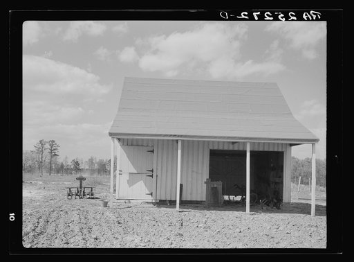 Barn at Penderlea Homesteads, North Carolina
