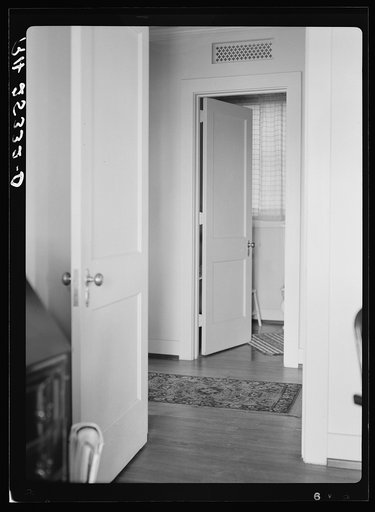 Untitled photo, possibly related to: Interior of a Gardendale Homestead, Alabama