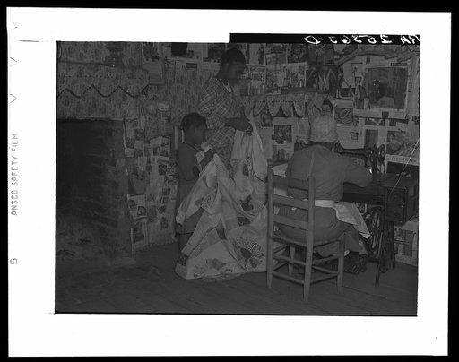 Sewing a quilt. Gees Bend, Alabama