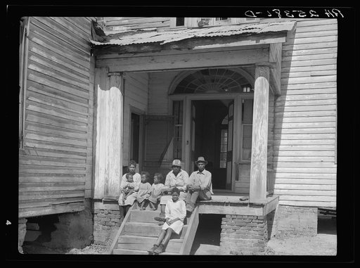 John Miller and family who live in the old Pettway Mansion. Gees Bend, Alabama