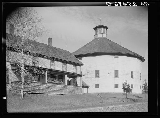Farm with round barn. Caledonia County, Vermont