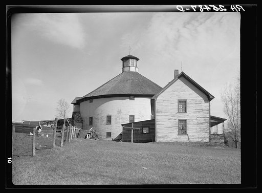Farm with round barn. Caledonia County, Vermont