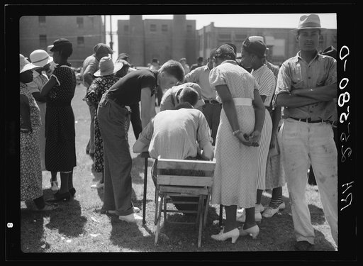 Untitled photo, possibly related to: Packing company strike. Cambridge, Maryland