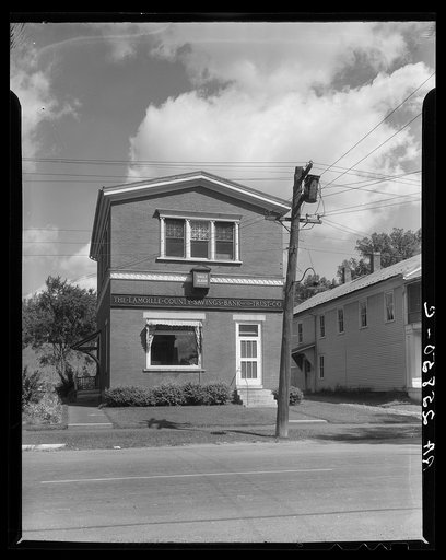 Bank. Hyde Park, Vermont