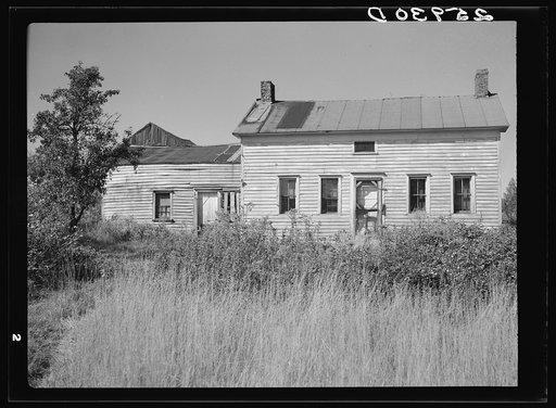 Abandoned farmhouse. Land use project. Albany County, New York
