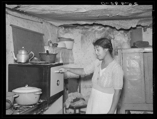 Kitchen in house formerly occupied by Newport News Homesteaders. Virginia
