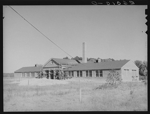 School. Newport News Homesteads, Virginia