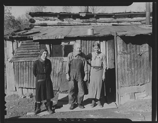 Wooly Bittinger, wife and daughter. Garrett County, Maryland