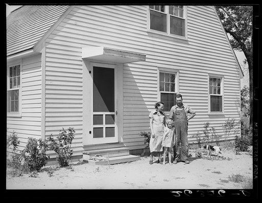 Member of cooperative, with wife and daughter. Wabash Farms, Indiana