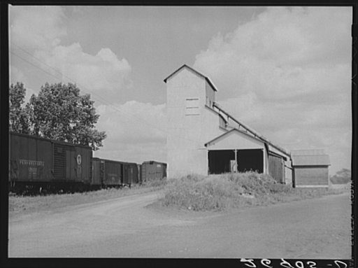 Untitled photo, possibly related to: Railroad station. Atlanta, Ohio