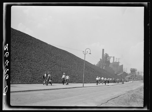 Change of shift at the steel plant. Aliquippa, Pennsylvania