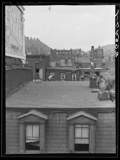Houses along Monongahela River and Boulevard of the Allies. Pittsburgh, Pennsylvania
