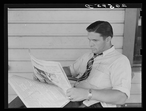 Clifford Shorts, a roller at the steel plant. Aliquippa, Pennsylvania