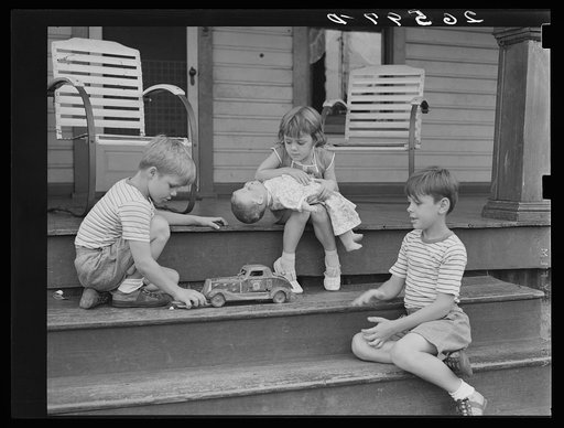 Clifford Shorts' children playing. Aliquippa, Pennsylvania
