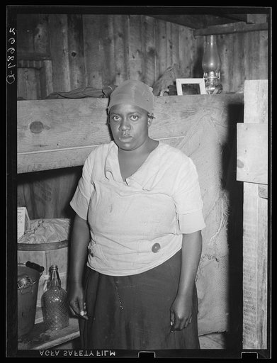 Potato picker's wife. Monmouth County, New Jersey