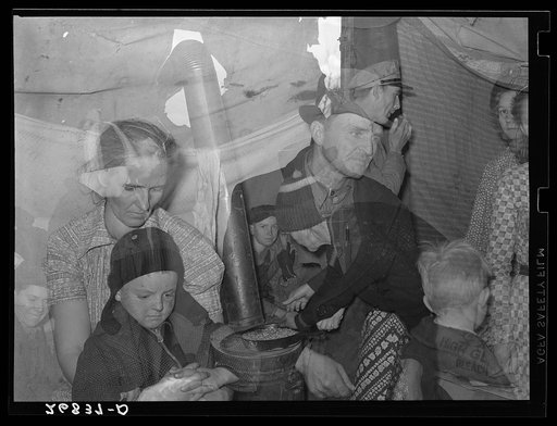 Untitled photo, possibly related to: Evicted sharecroppers along Highway Number 60. New Madrid County, Missouri