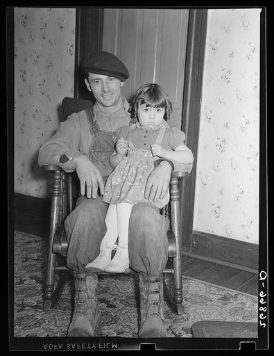 Coal miner and daughter. Bush, Illinois