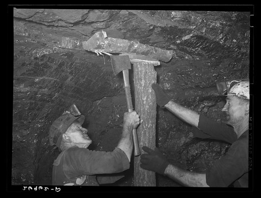 Shoring up the roof of the mine. Old Ben number eight. West Frankfort, Illinois (see 26980-D)
