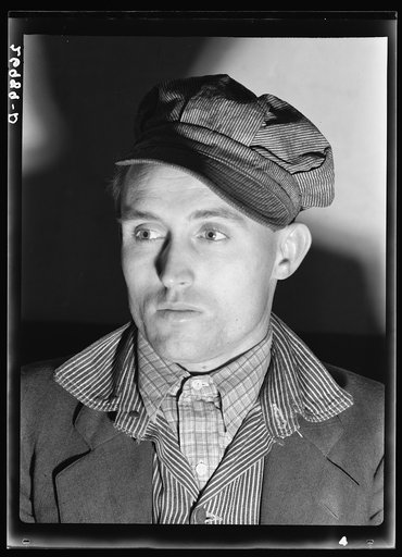 Unemployed miner. Herrin, Illinois (see 26881-D)