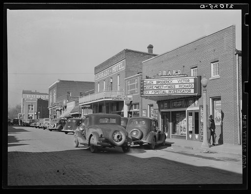 Shopping center of Eldorado, Illinois