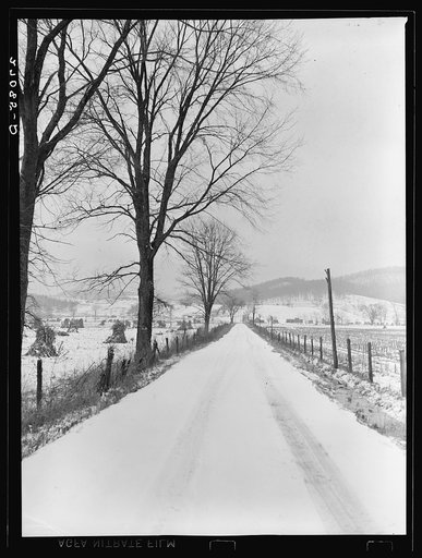 Rural road. Ross County, Ohio