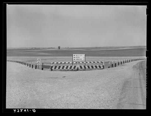 Highway intersection near Fargo, North Dakota