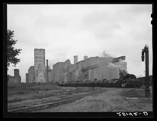 Grain elevators. Saint Paul, Minnesota