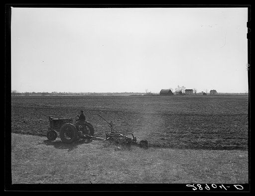 The Bois d'Arc cooperative supports twenty-one families on its 1885 acres. The Hillview cooperative supports eight families on its 596 acres. The thirty-six individual units have from seventy to eighty acres. Osage Farms, Missouri