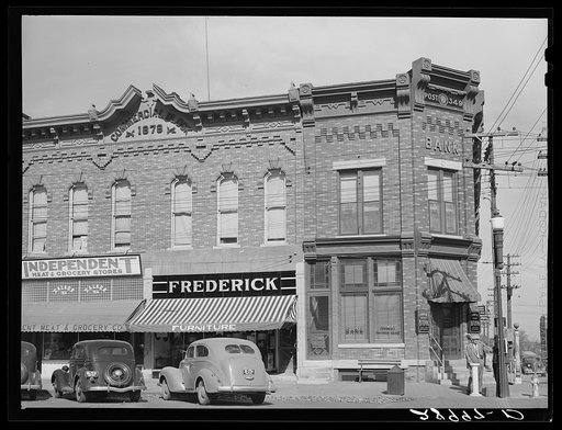 Bank. Grundy Center, Iowa