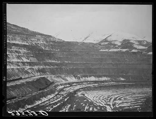 Copper pit. Bingham, Utah