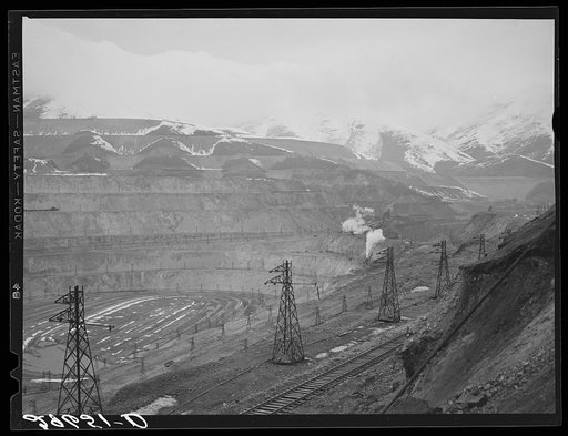 Copper pit. Bingham, Utah
