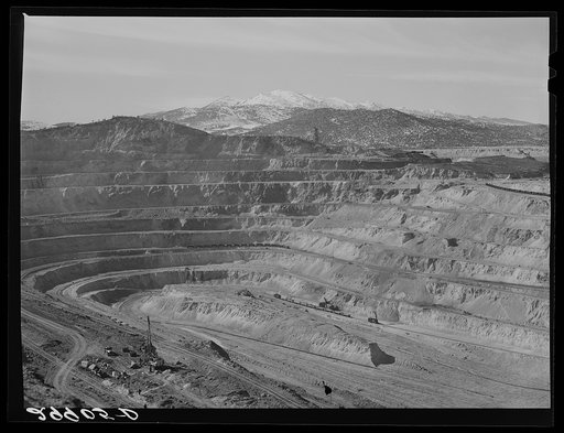 Copper pit. Ruth, Nevada