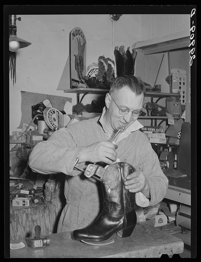 Bootmaker, Capriola Saddlery. Elko, Nevada