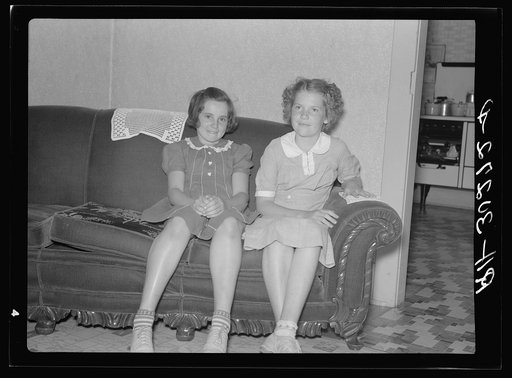 Children in Winton, Minnesota, a lumber "bust" town