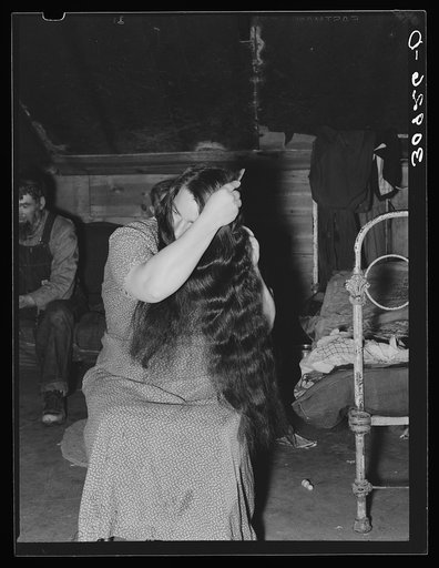 Mrs. Harshenberger [i.e. Harshbarger], wife of Mennonite farmer. Sheridan County, Montana