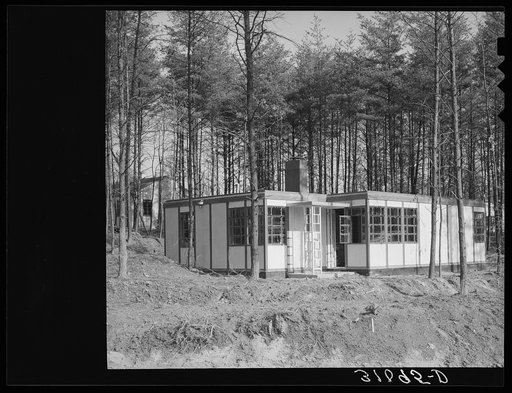 Pre-fabricated house at Greenbelt, Maryland