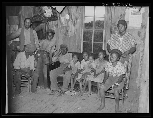 Sharecropper family living near southeast Missouri Farms