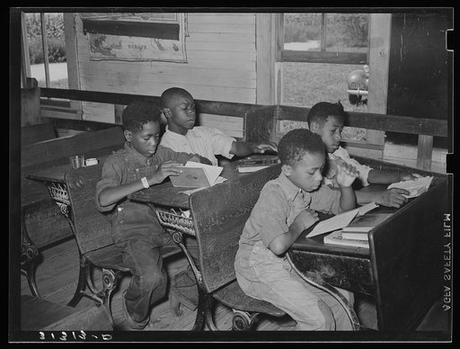 Negro schoolchildren studying near southeast Missouri Farms