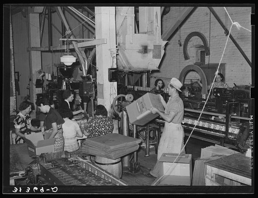 Packaging room. State rice mill, Abbeville, Louisiana