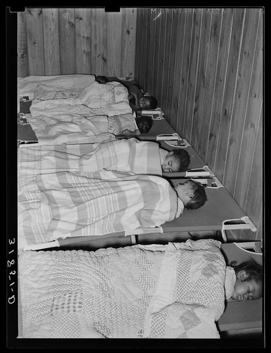 Supervised sleep in nursery school. Lakeview Project, Arkansas