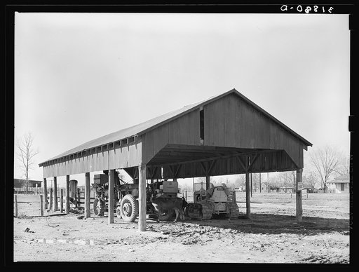 Shed for agricultural machinery. Jerome, Arkansas